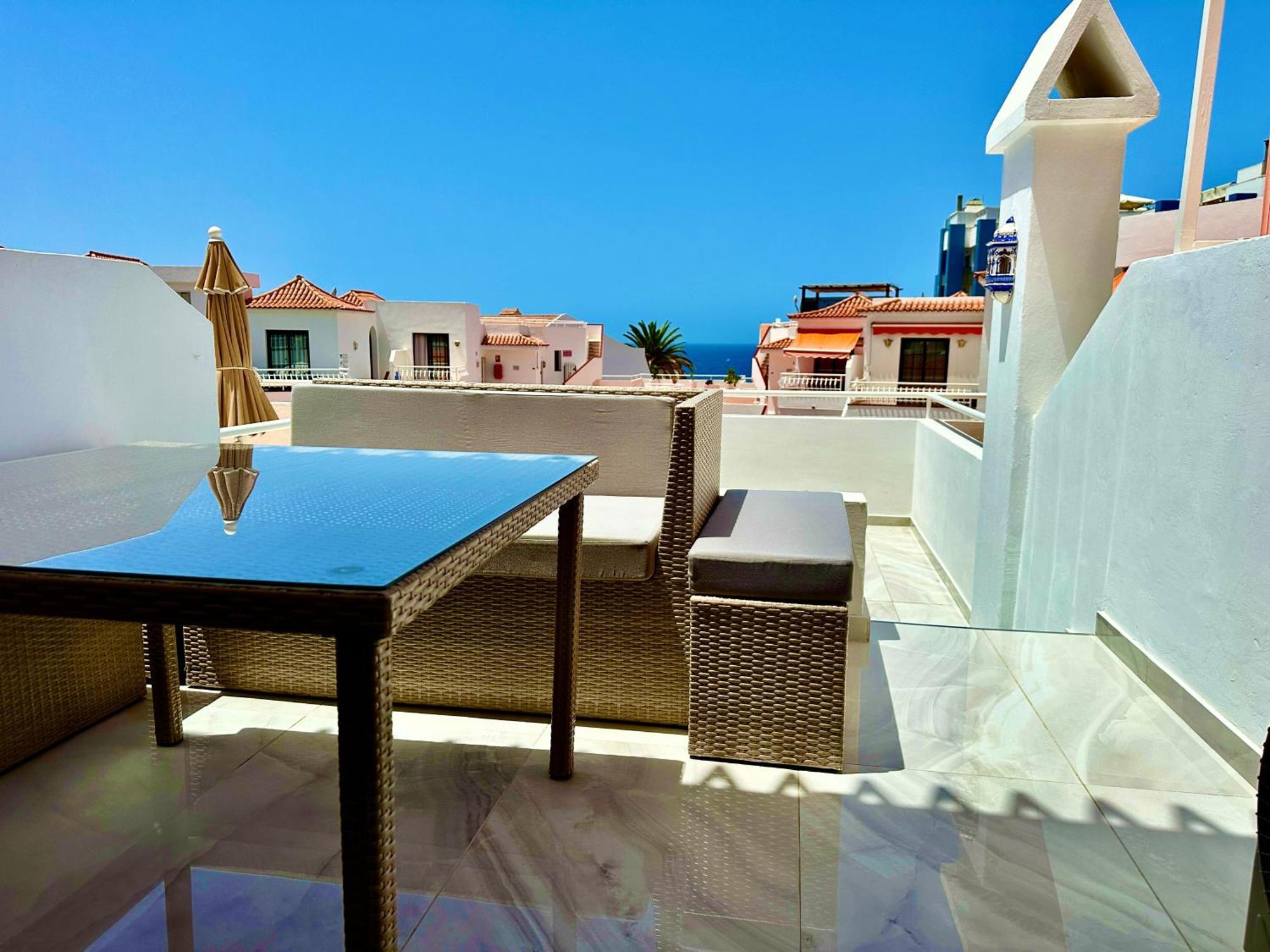 Luxury Diamond - Ocean View, Big Terraces, Air Con, Wifi Lägenhet Los Cristianos  Exteriör bild